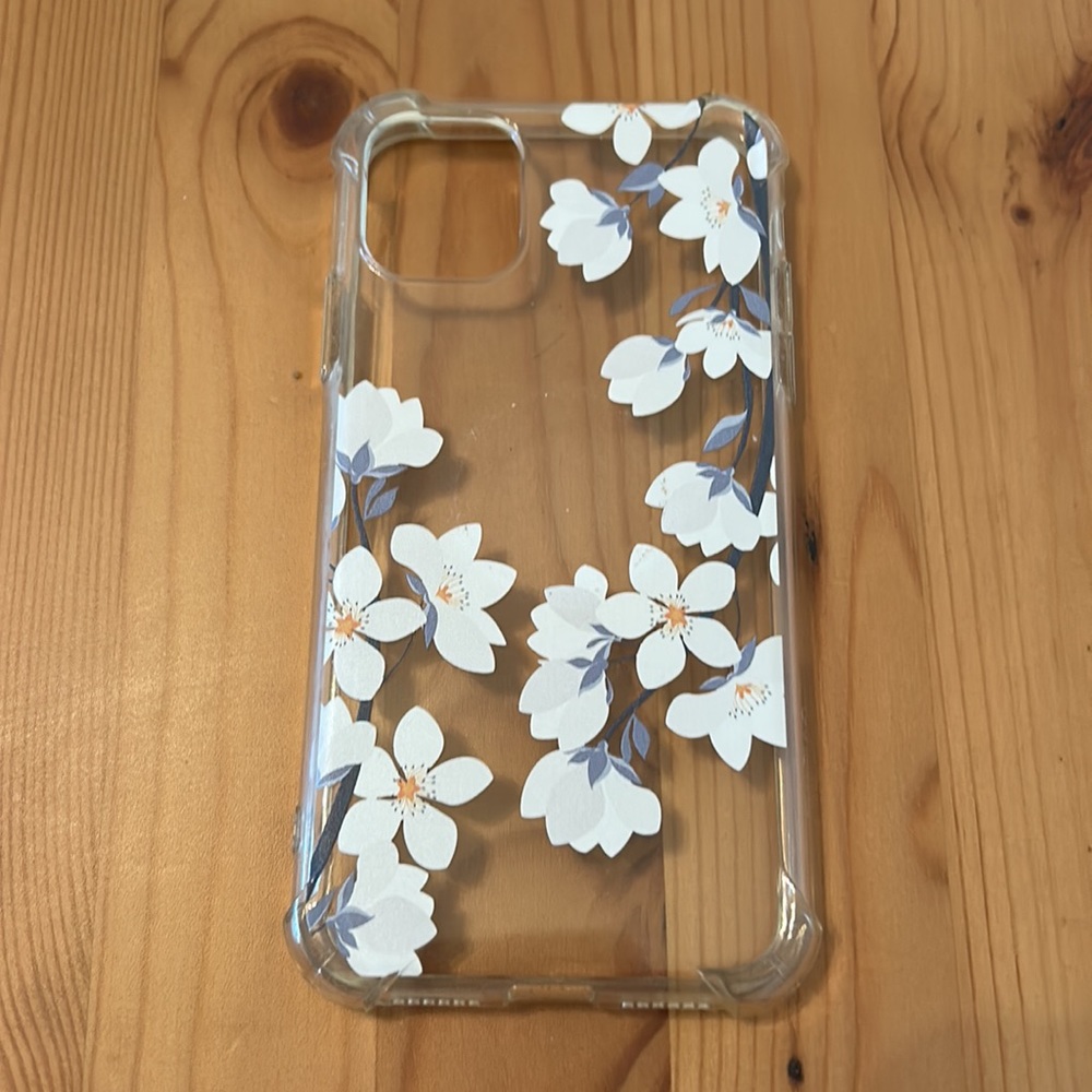 iPhone 11 cases - Picture 7 of 10